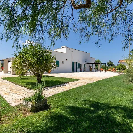 Agriturismo Le Terre Farm stay Mesagne